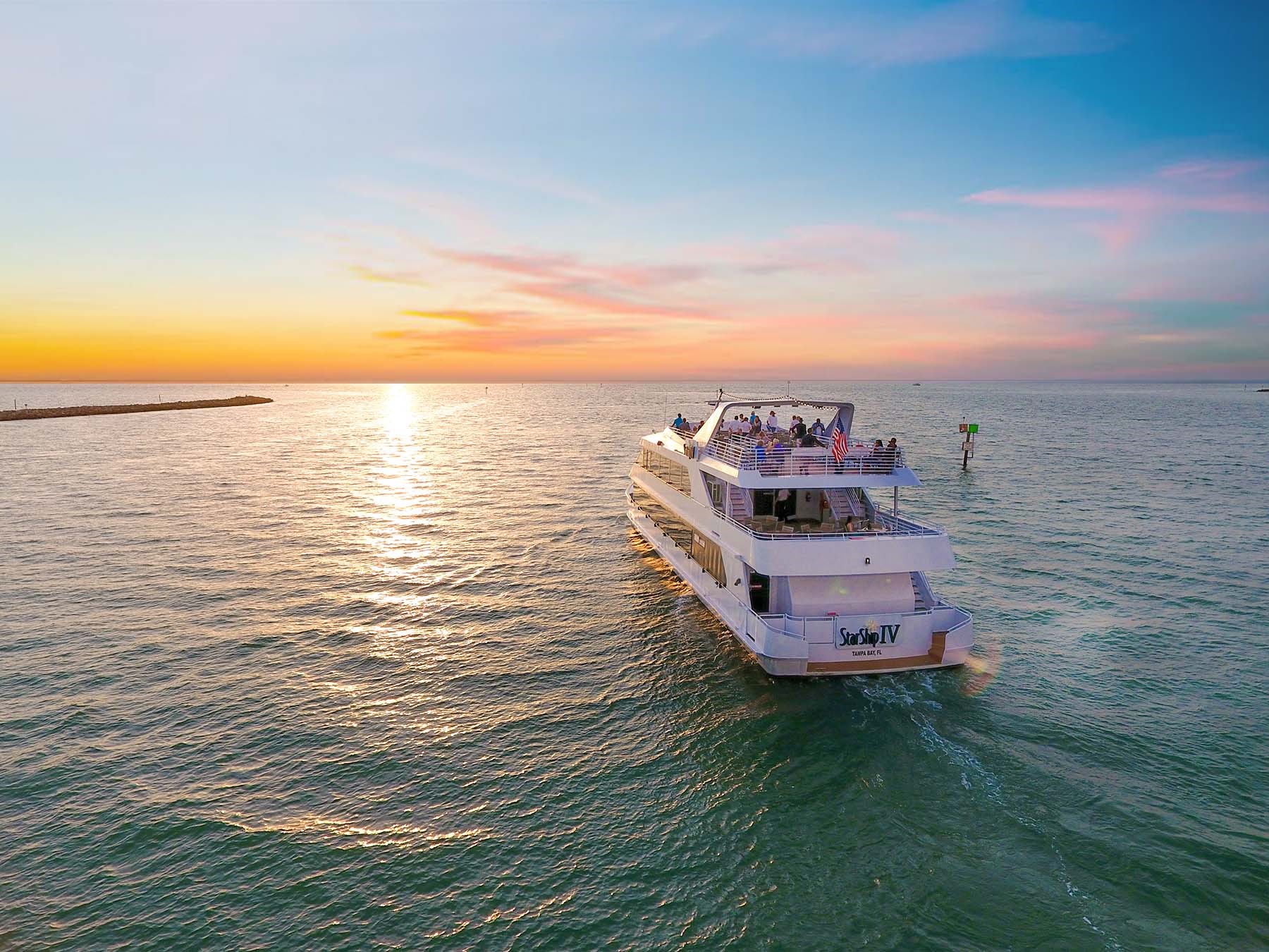 yacht club sunset cruise